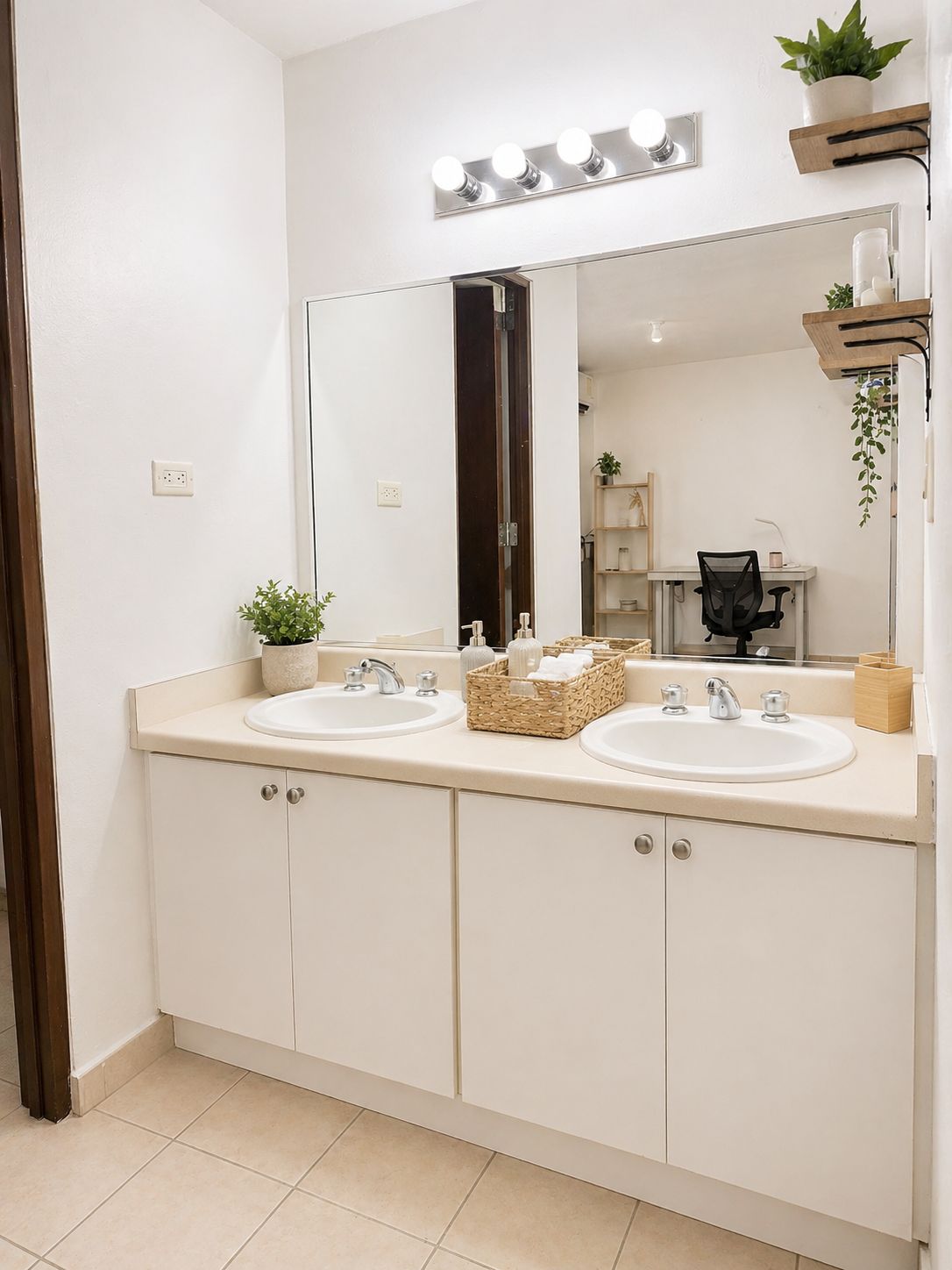 90 Calle Margo, Vega Alta - 12