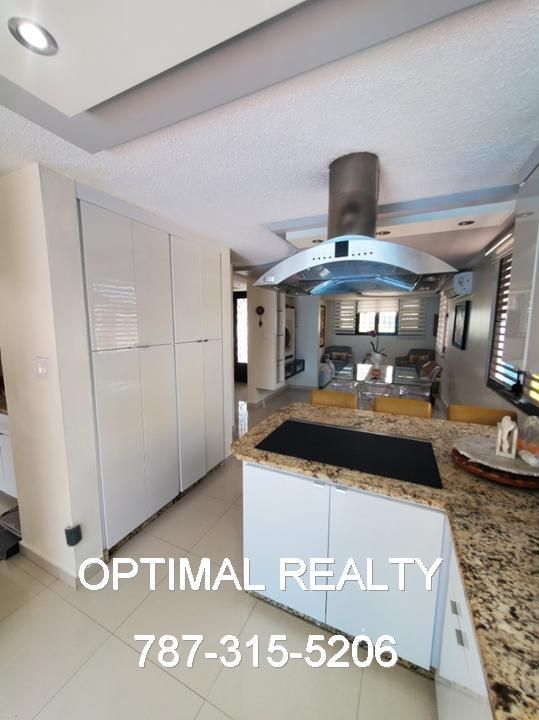 Calle Felipe I, Guaynabo - 4