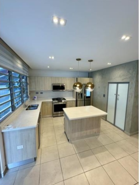 Urb Finca Elena, Guaynabo - 7