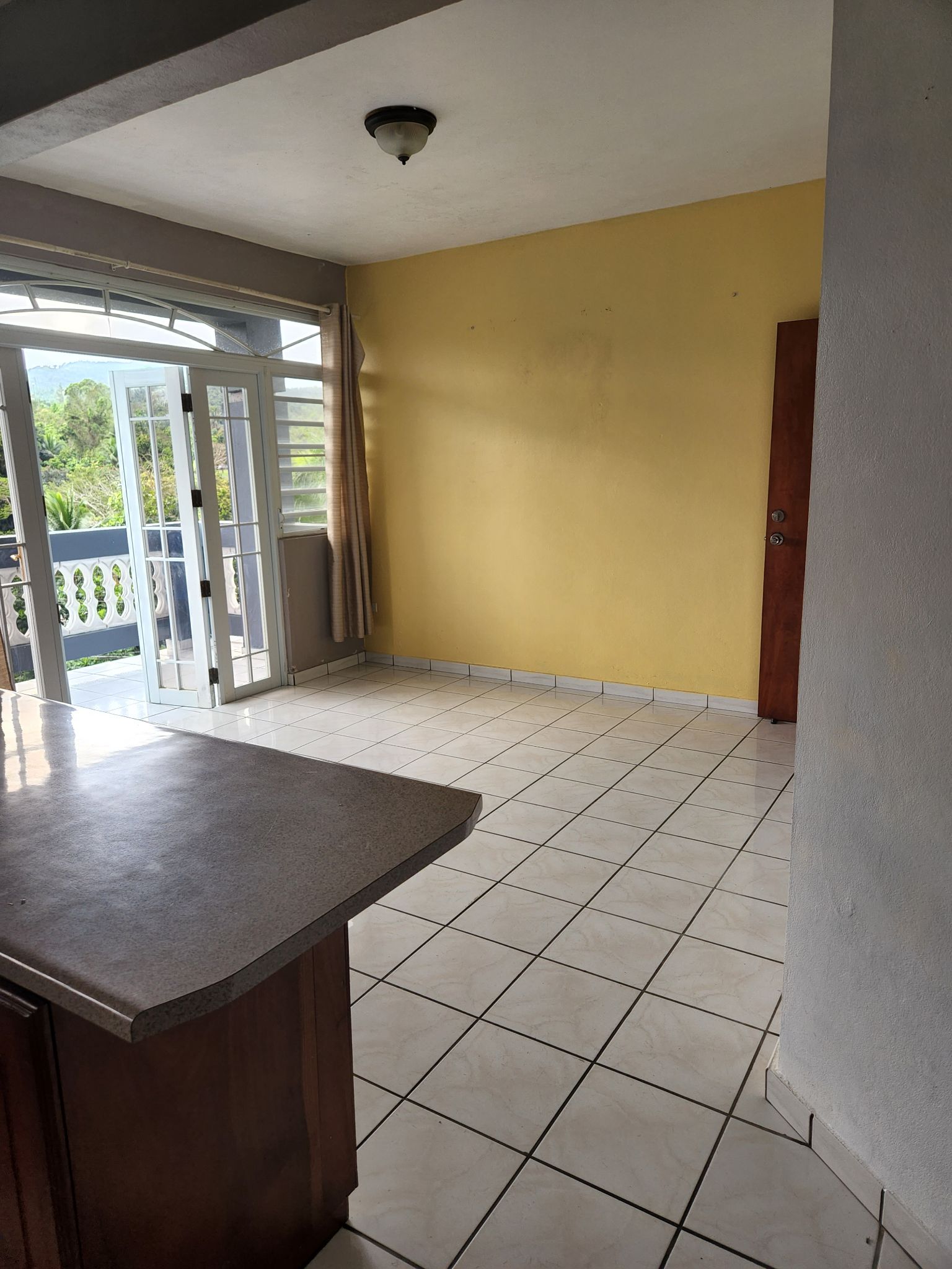 Urb Lomas del Sol  Calle A 7 apt b Guaynabo , Guaynabo - 2
