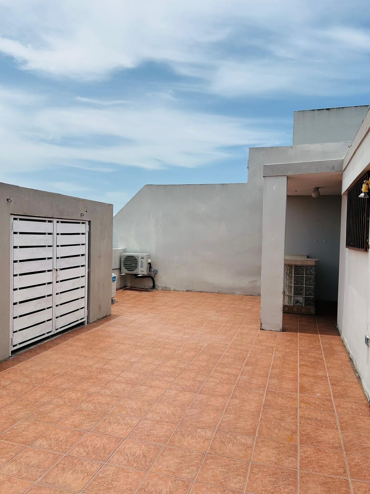 Cond. Parkville Plaza, Guaynabo - 17