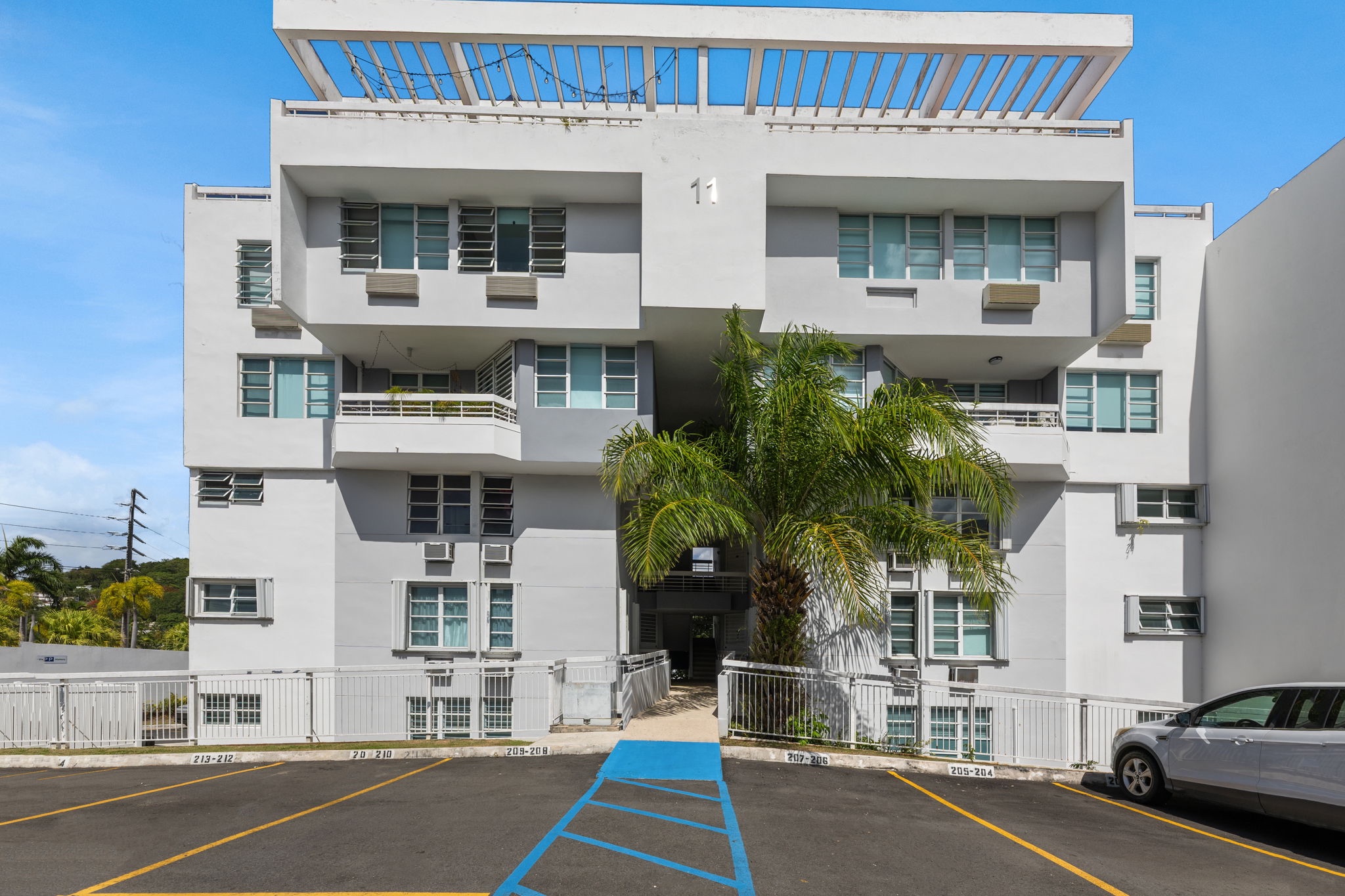 Monte Mayor, Guaynabo - 1