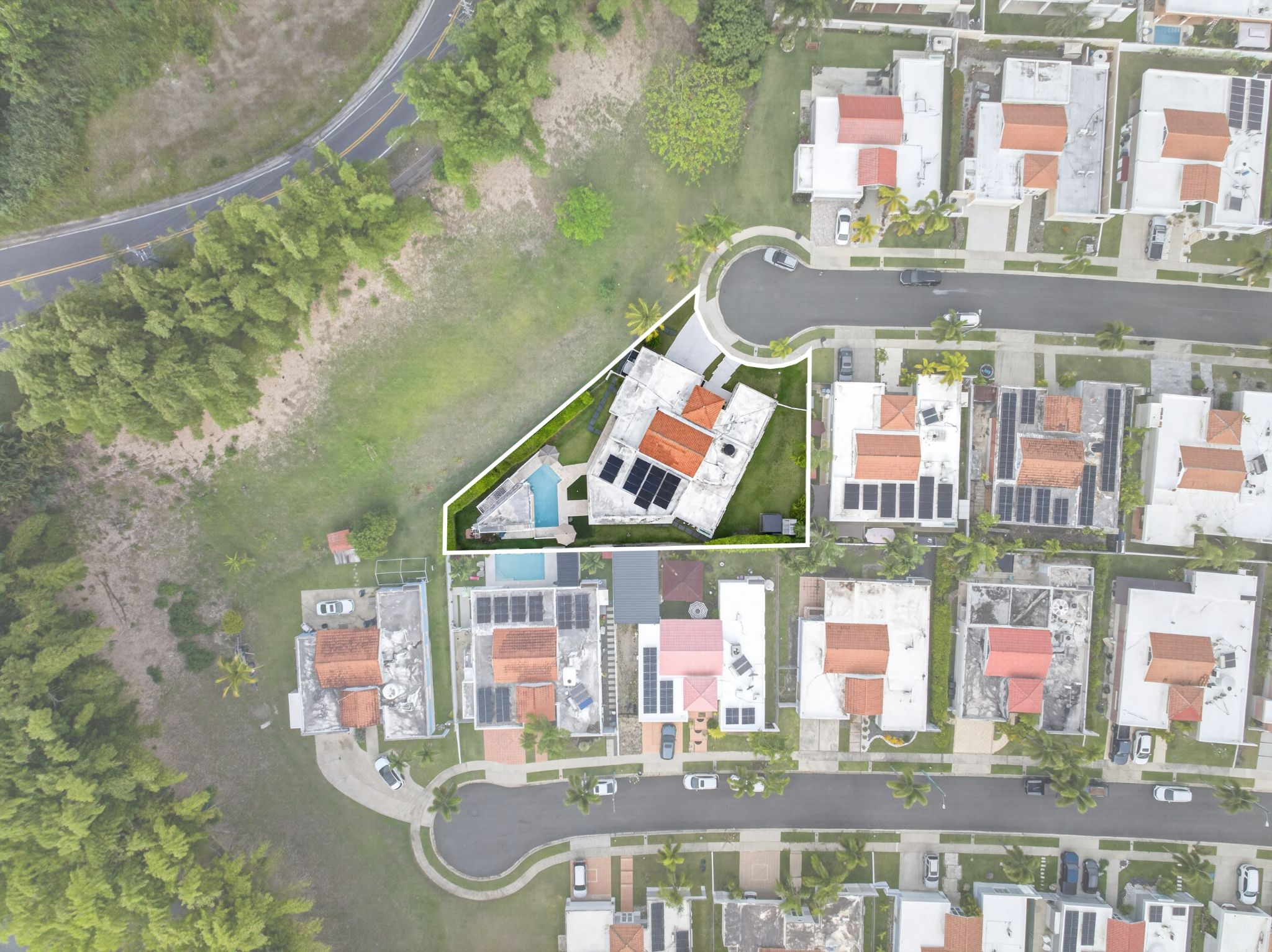 Urb. Veredas 464 Camino de las Amapolas, Gurabo PR 00778, Gurabo - 16