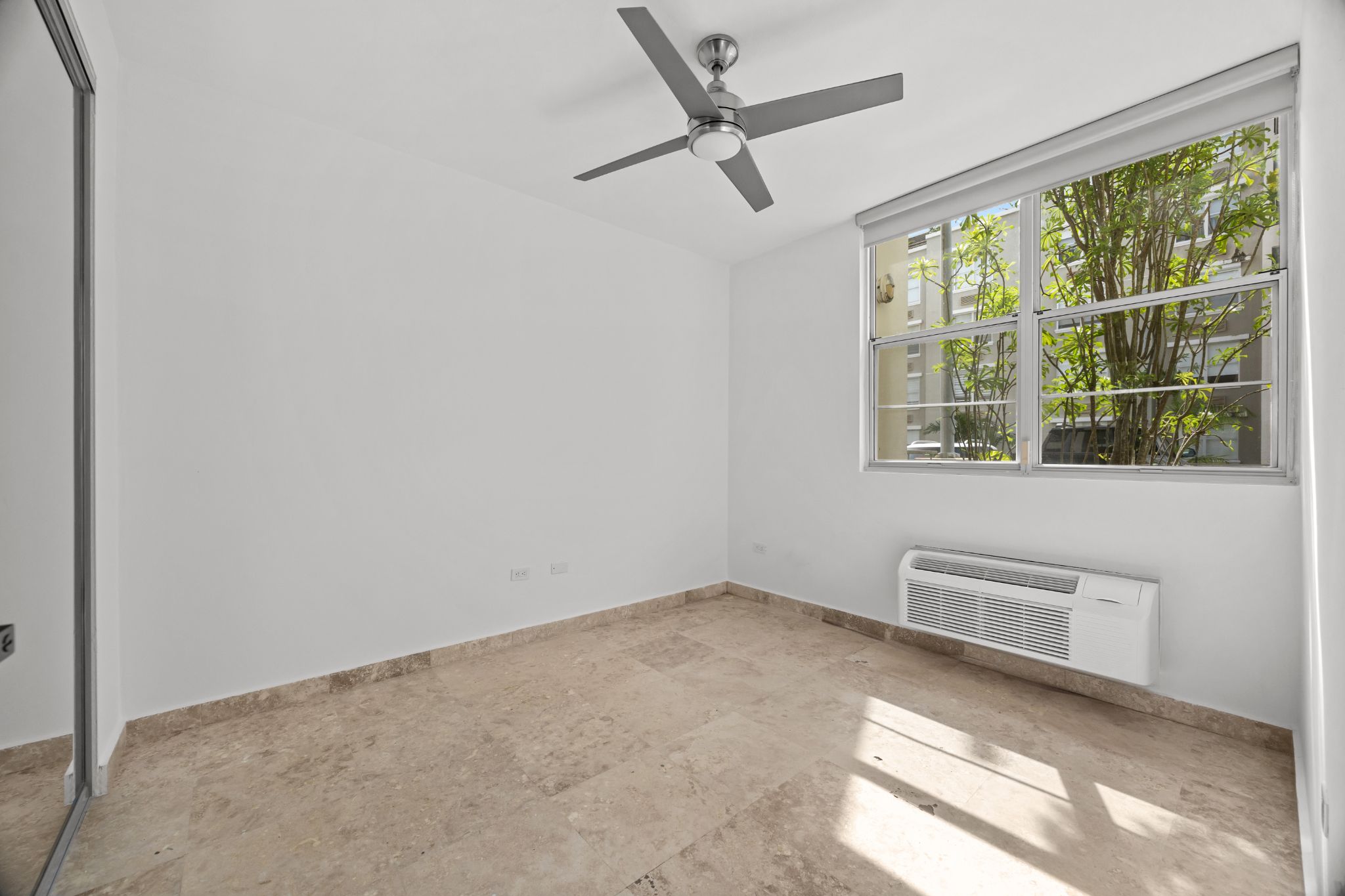 Ridge Top Luxury Apartments, Guaynabo - 17