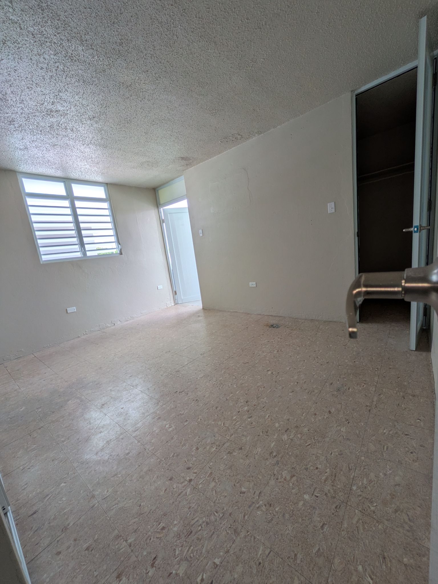 Urb Reparto Valencia, Bayamón - 9
