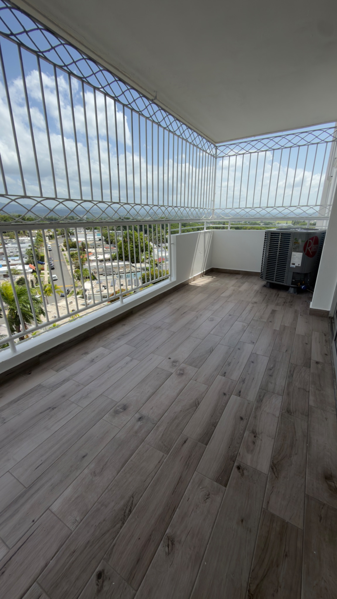 40 Calle 10, Guaynabo - 13