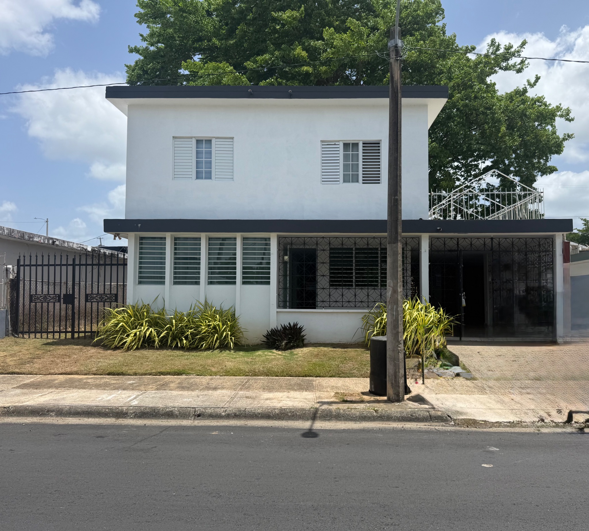Calle Capitán Correa, Bayamón - 1