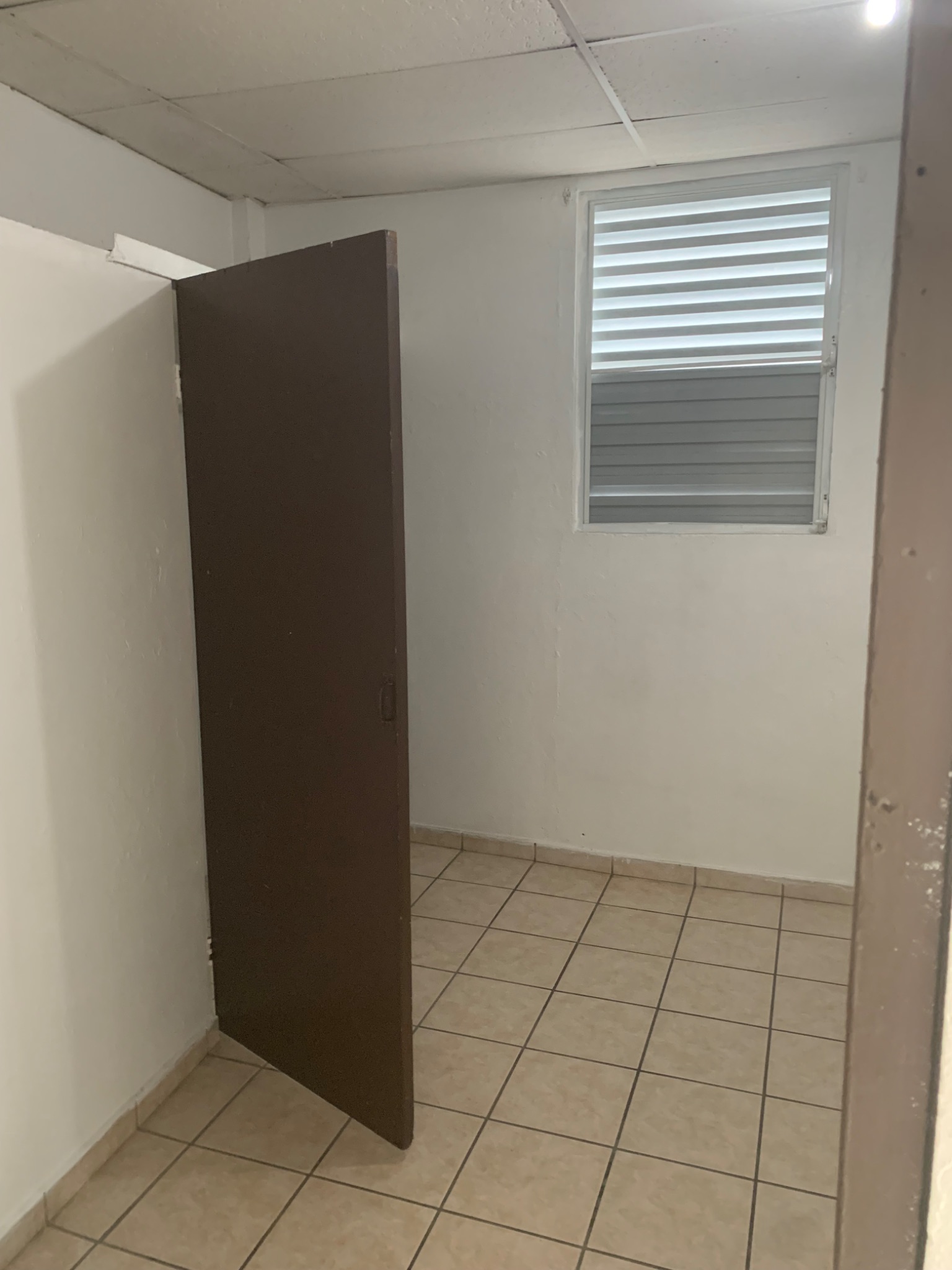 40 Av. Licenciado Ernesto Ramos Antonini, Guaynabo - 6