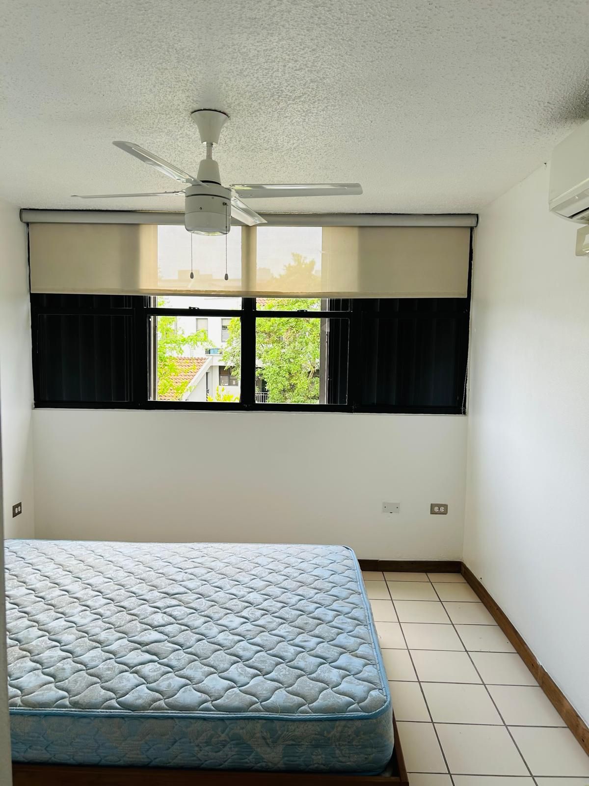 Cond. Parkville Plaza, Guaynabo - 10