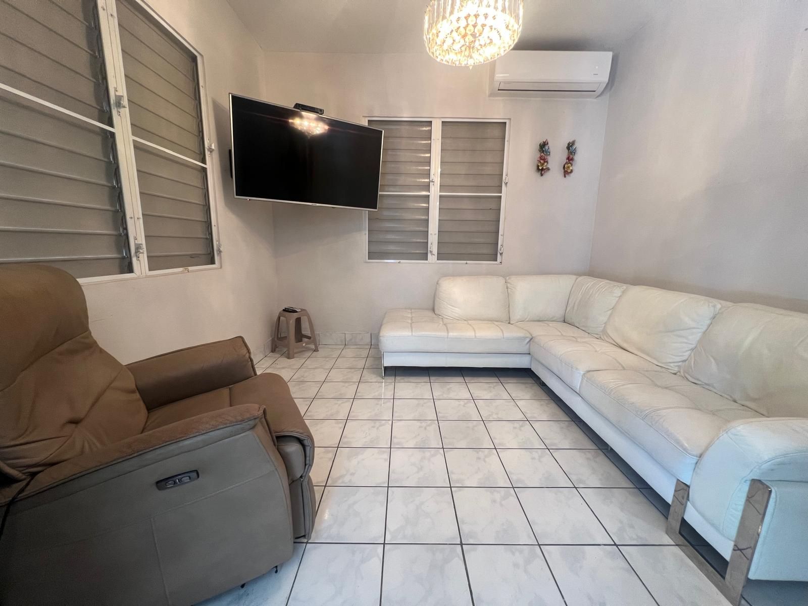 Urb Extension Roosevelt, San Juan - 2