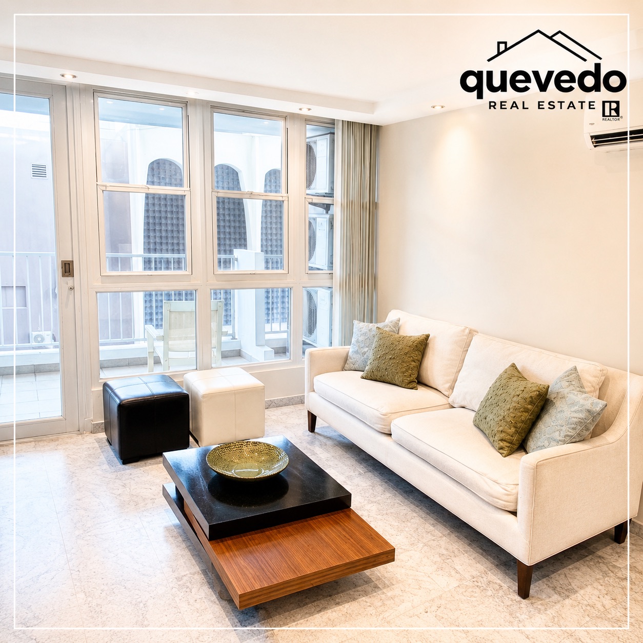 5869 Av. Isla Verde, Carolina - 5