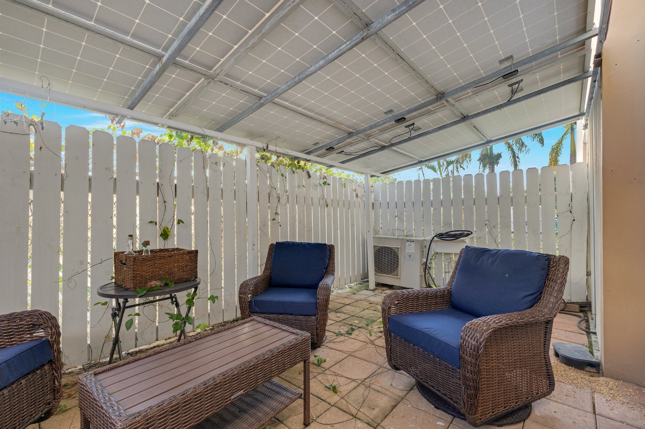 Valles de Torrimar Guaynabo 00966 PR