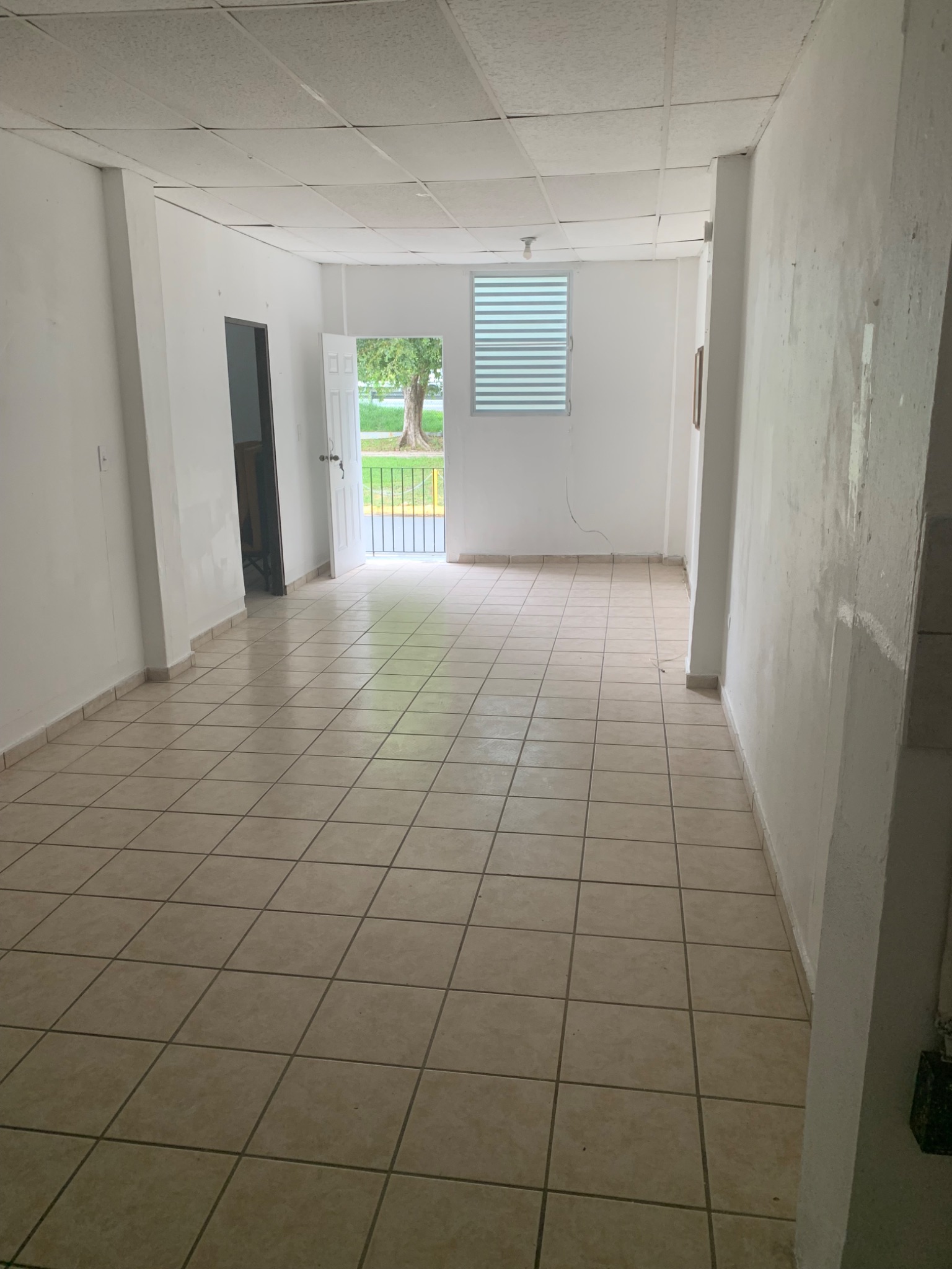 40 Av. Licenciado Ernesto Ramos Antonini, Guaynabo - 1