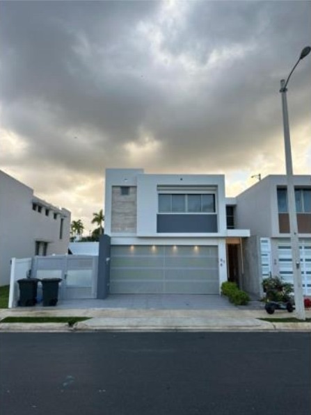 Urb Finca Elena, Guaynabo - 1