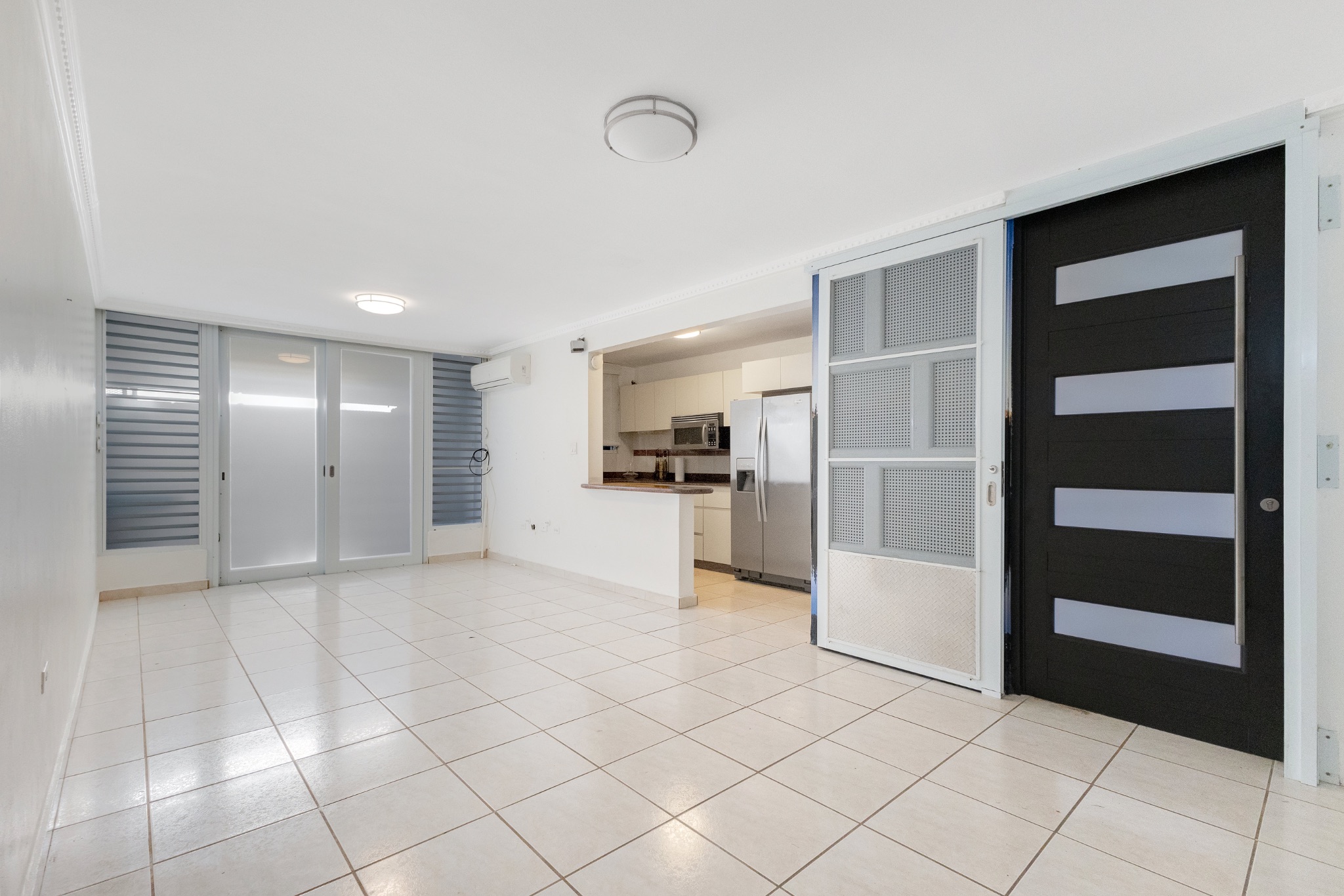 Valles de Torrimar Guaynabo 00966 PR
