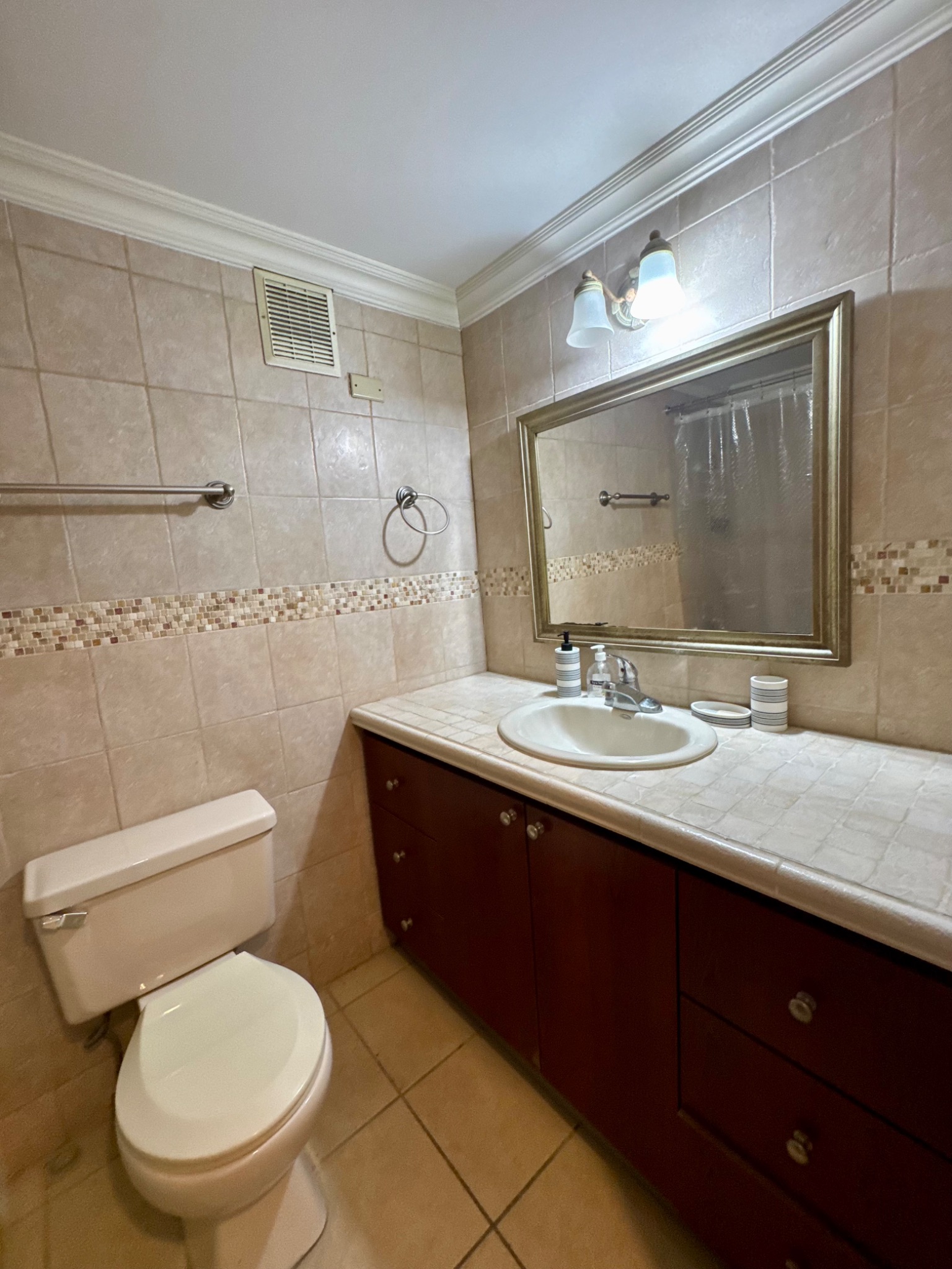 Condominio Coral Beach Carolina 00979 PR