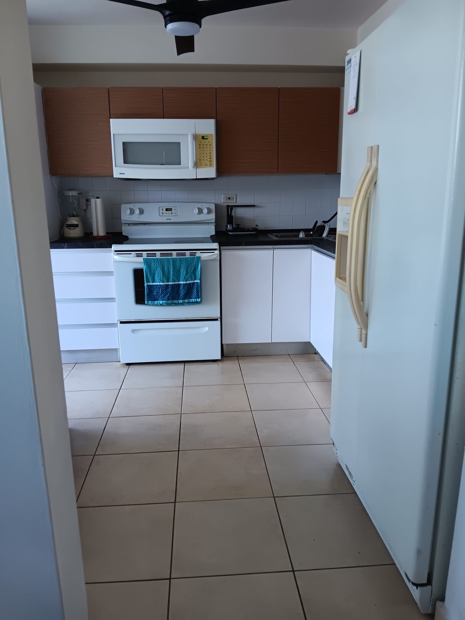 200 carr 9987 Sector Las Croabas Fajardo 00738 PR