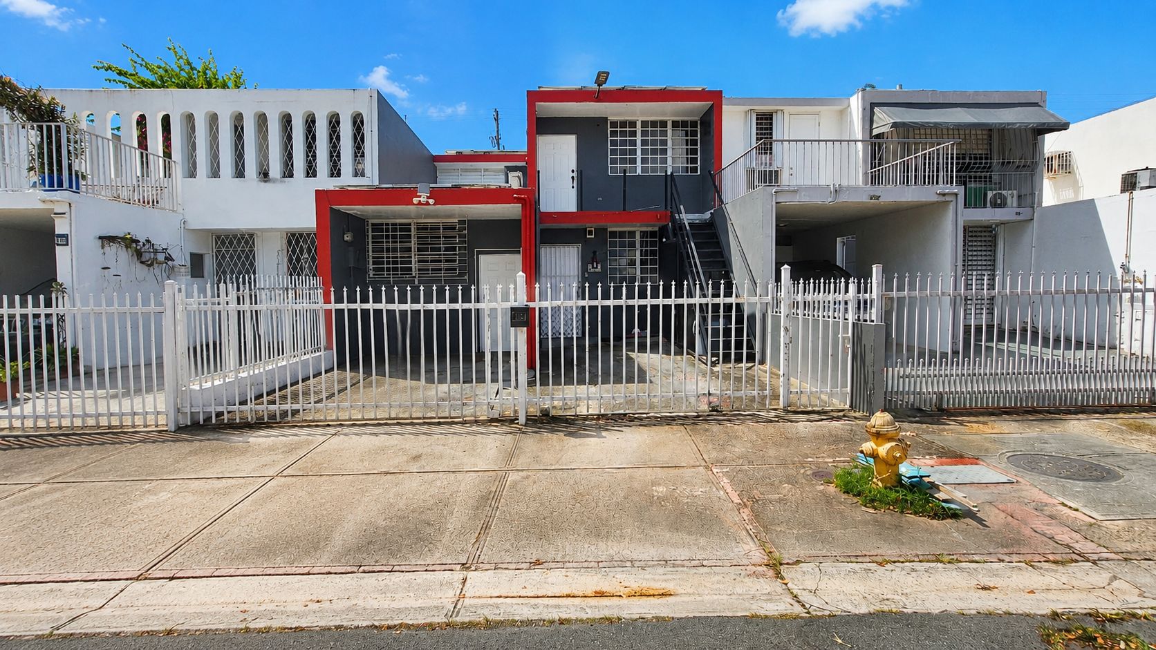 Avenida México, Guaynabo - 1