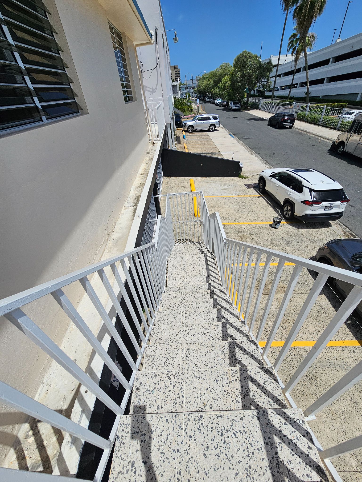 10 Av. Aguas Buenas bloque 10 Santa Rosa, Bayamón - 11