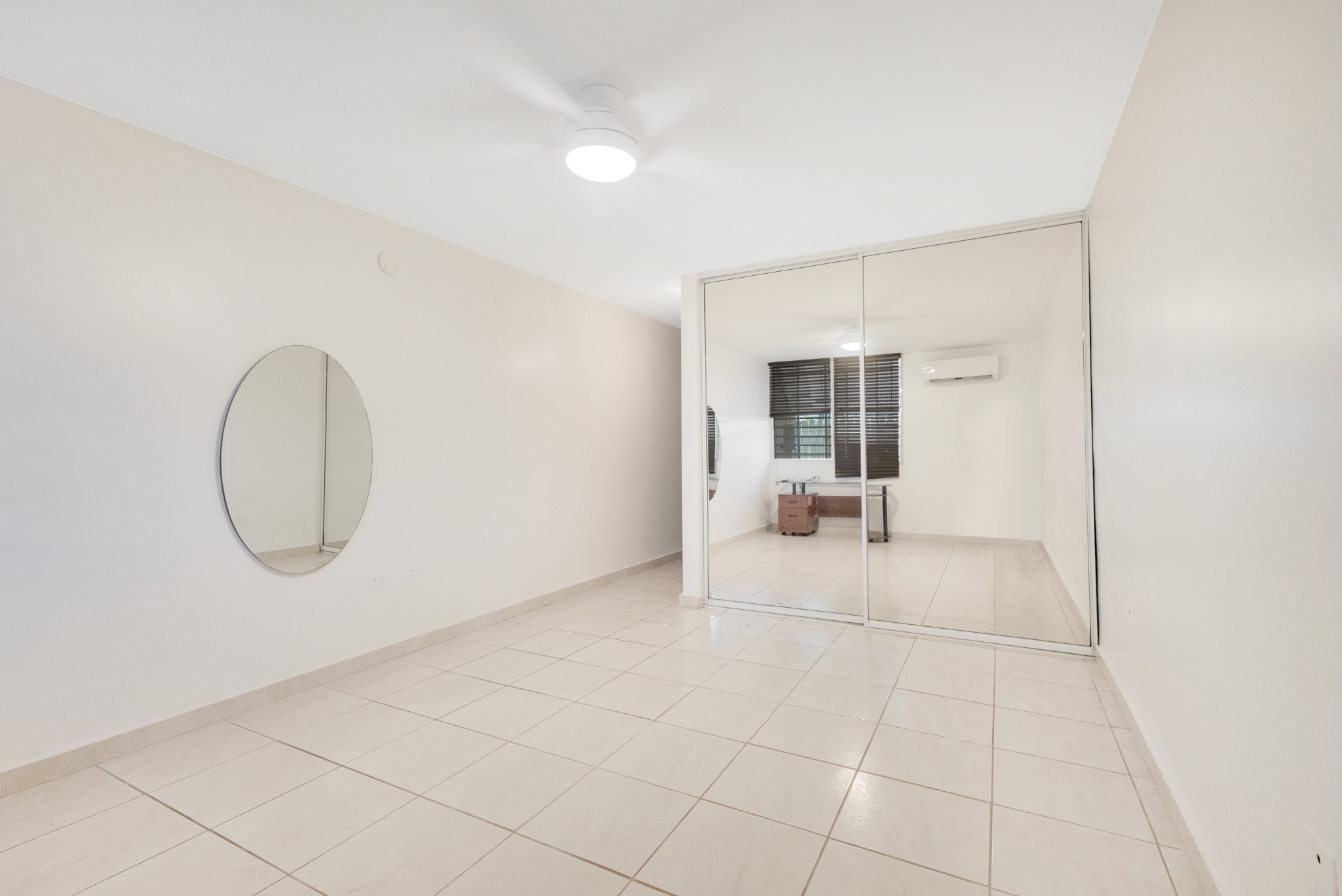 Valles de Torrimar Guaynabo 00966 PR