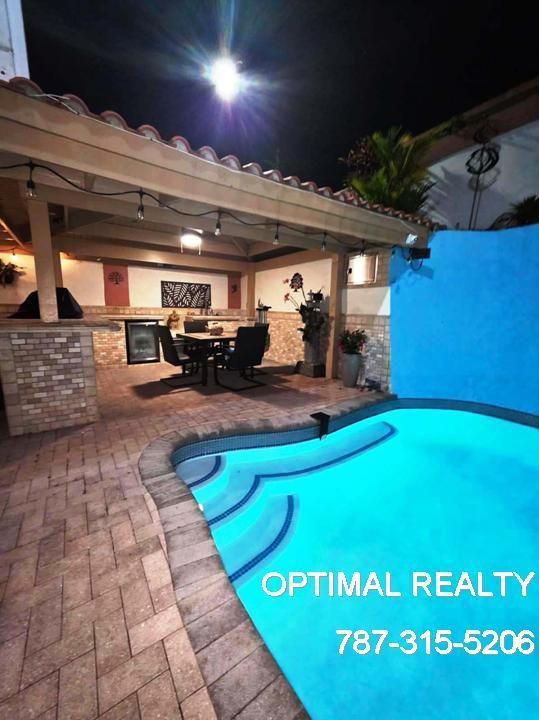 Calle Felipe I, Guaynabo - 10