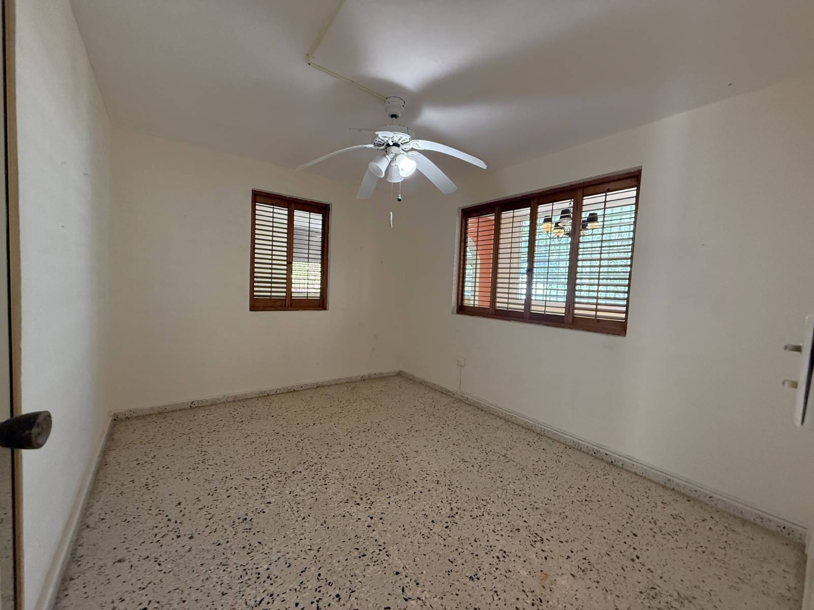 Solar G, Barrio Barrero, Box 5629, Rincon - 14