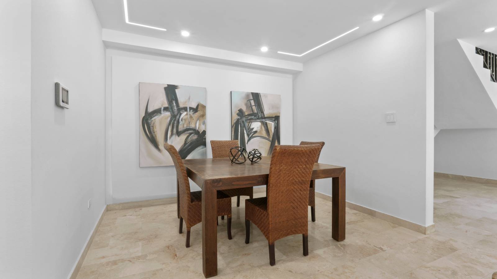 A63, Alcazar St, Caguas - 10