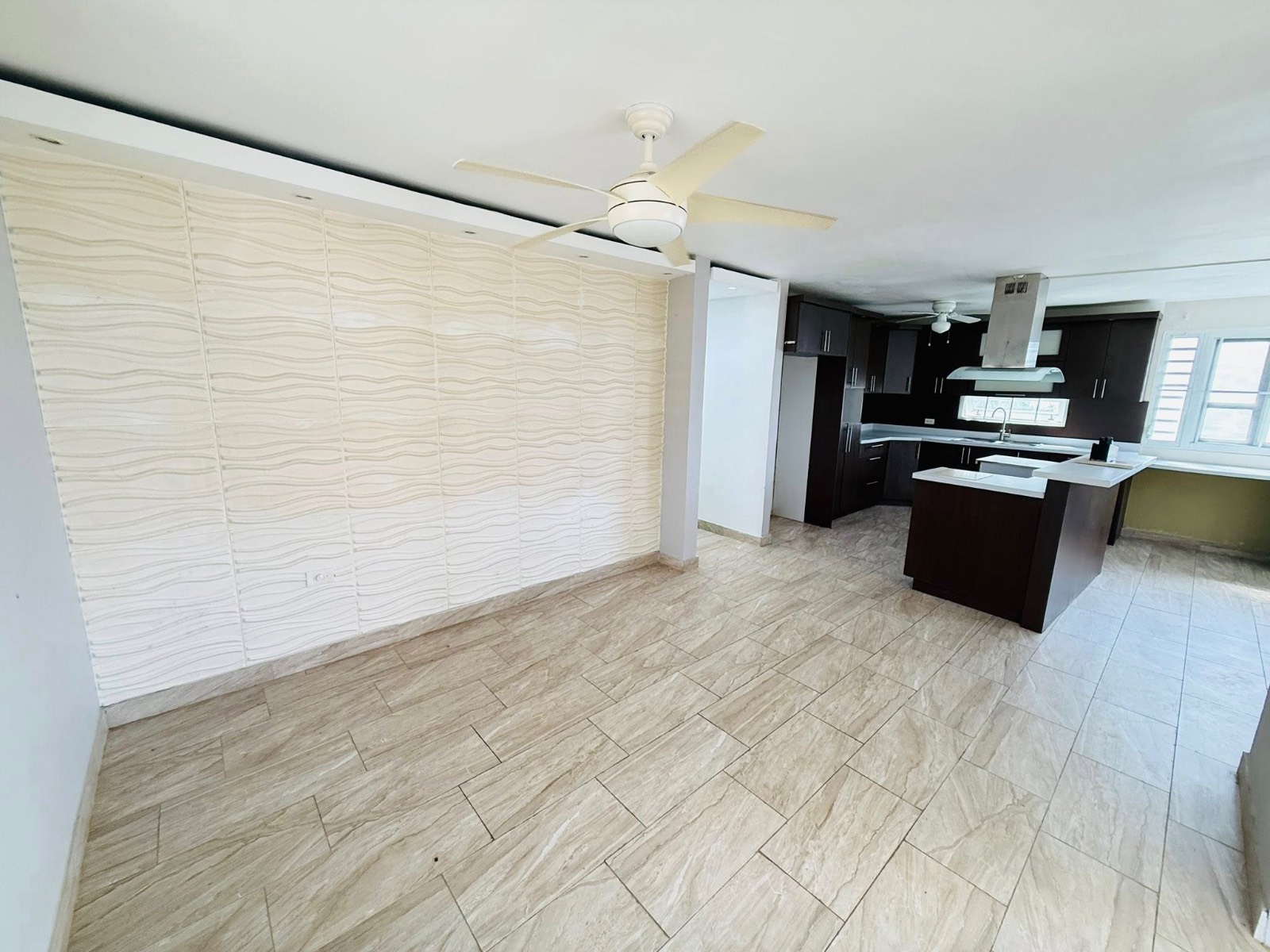 232, 232, Comunidad Guayanes, Yabucoa - 4