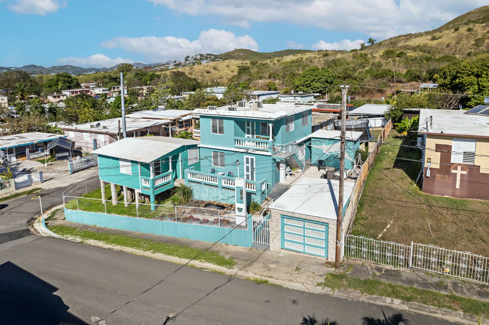 Solar 124, Calle 4, Yauco - 1