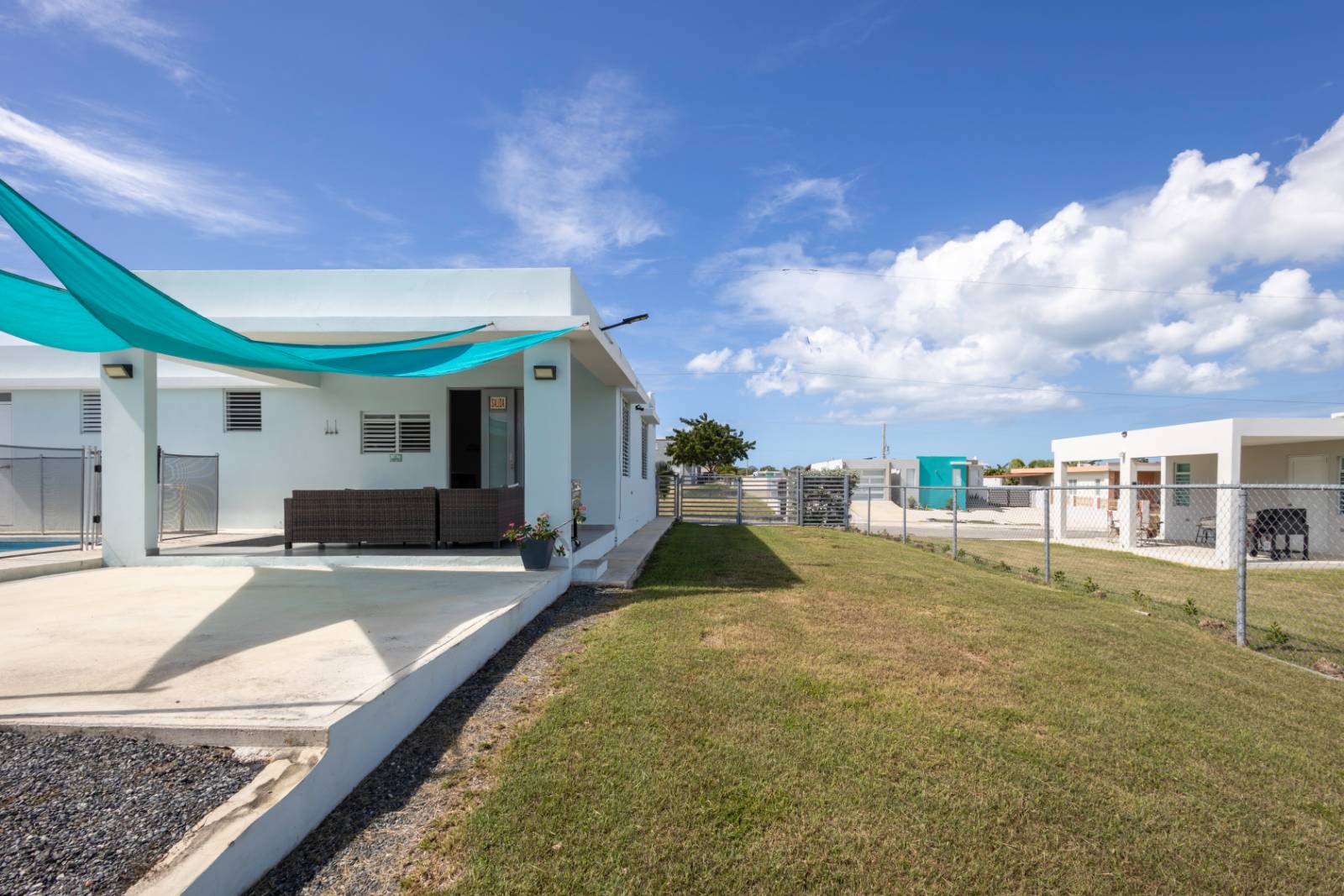 F-8, Urb Las Olas De Boqueron, Cabo Rojo - 23