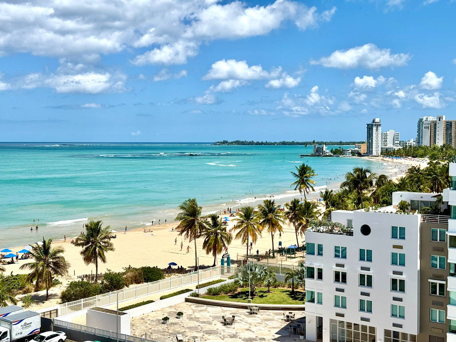 4939, Ave Isla Verde, Carolina - 1
