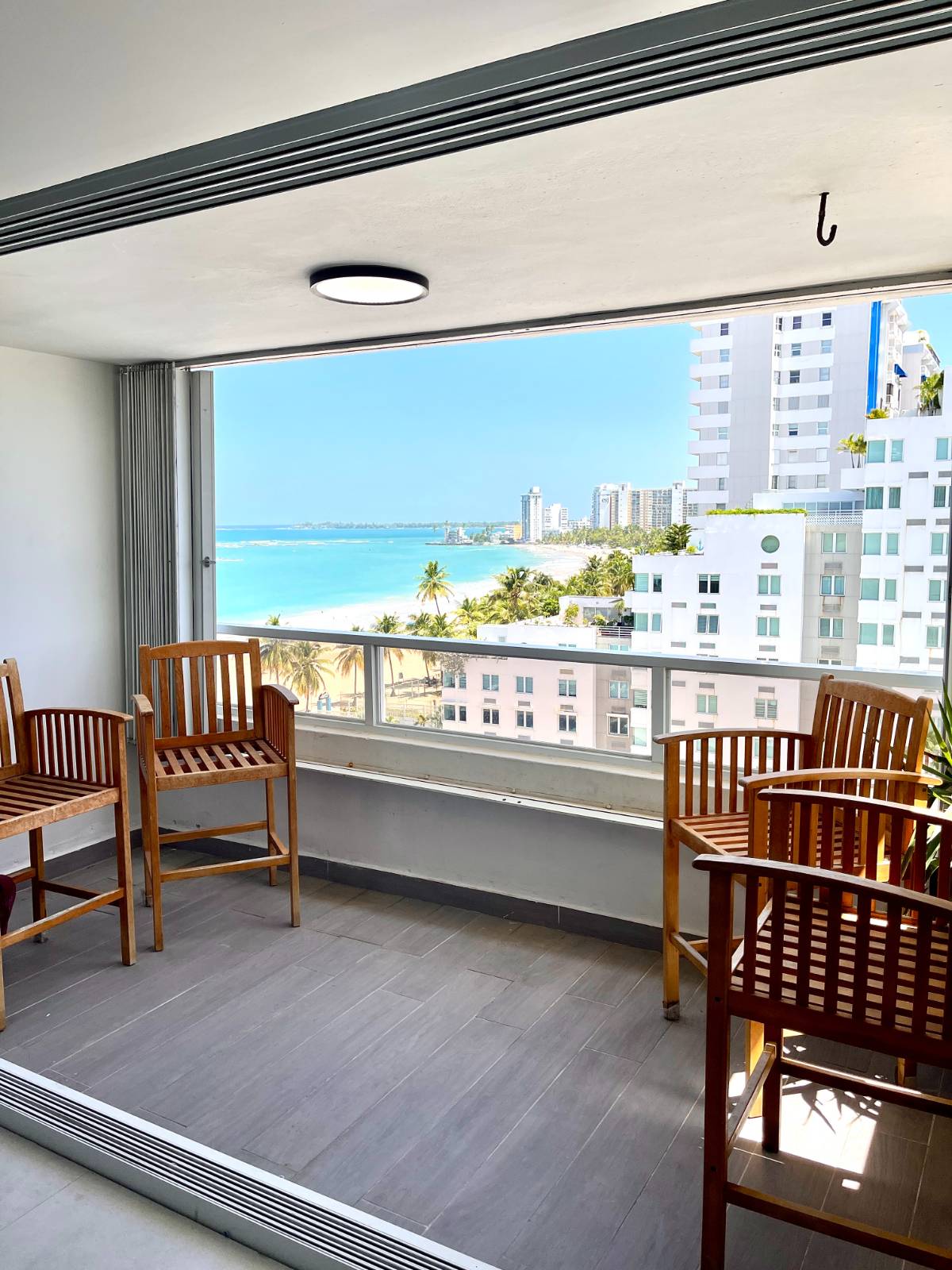 4939, Ave Isla Verde, Carolina - 5