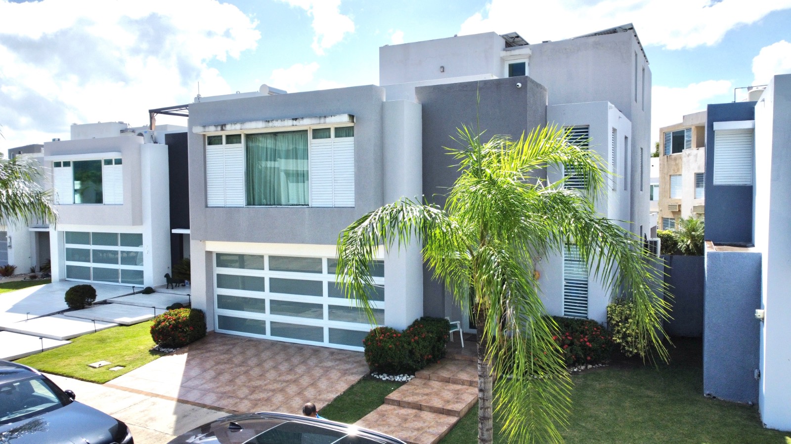 P4, P4, Calle Flor De Tana, Canovanas - 2