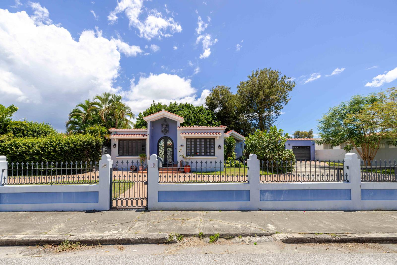 10, Calle Generalife, Ponce - 1