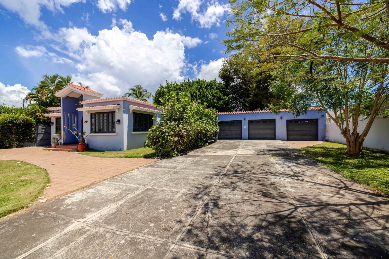 10, Calle Generalife, Ponce - 12