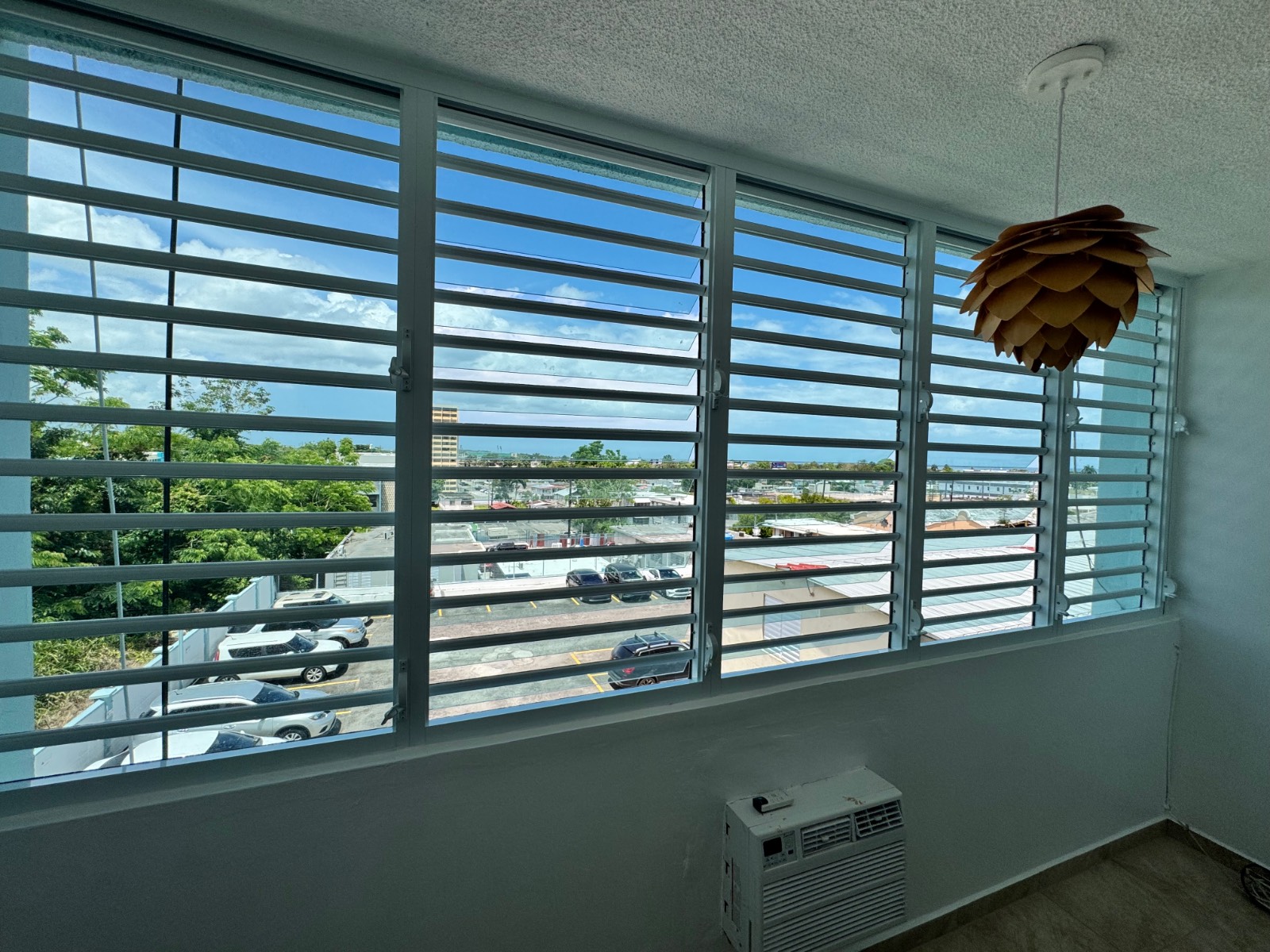 3-f, Cond. Profesional, Mayaguez - 16