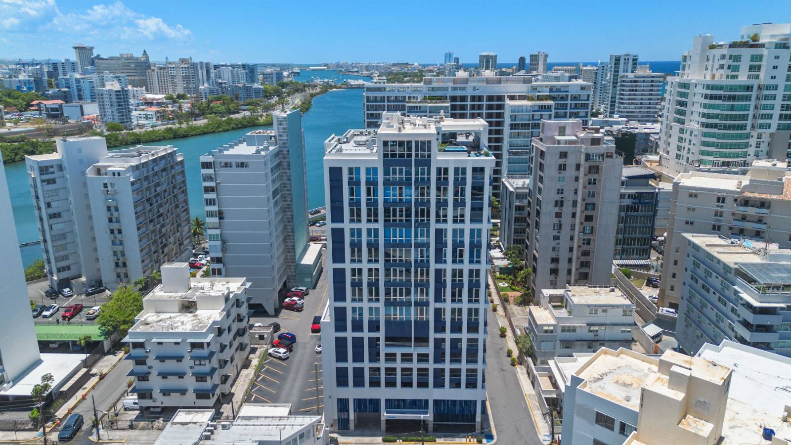 1103, 14, Delcasse, Cond. Condado Blu, San Juan - 3
