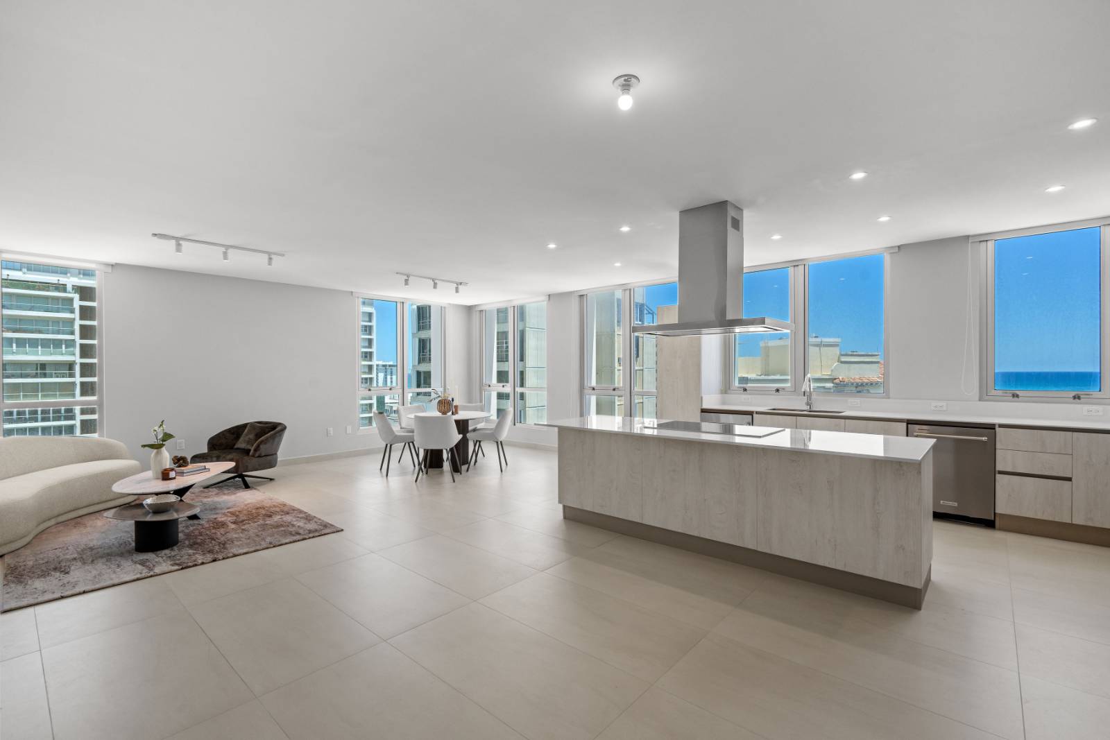 1103, 14, Delcasse, Cond. Condado Blu, San Juan - 9