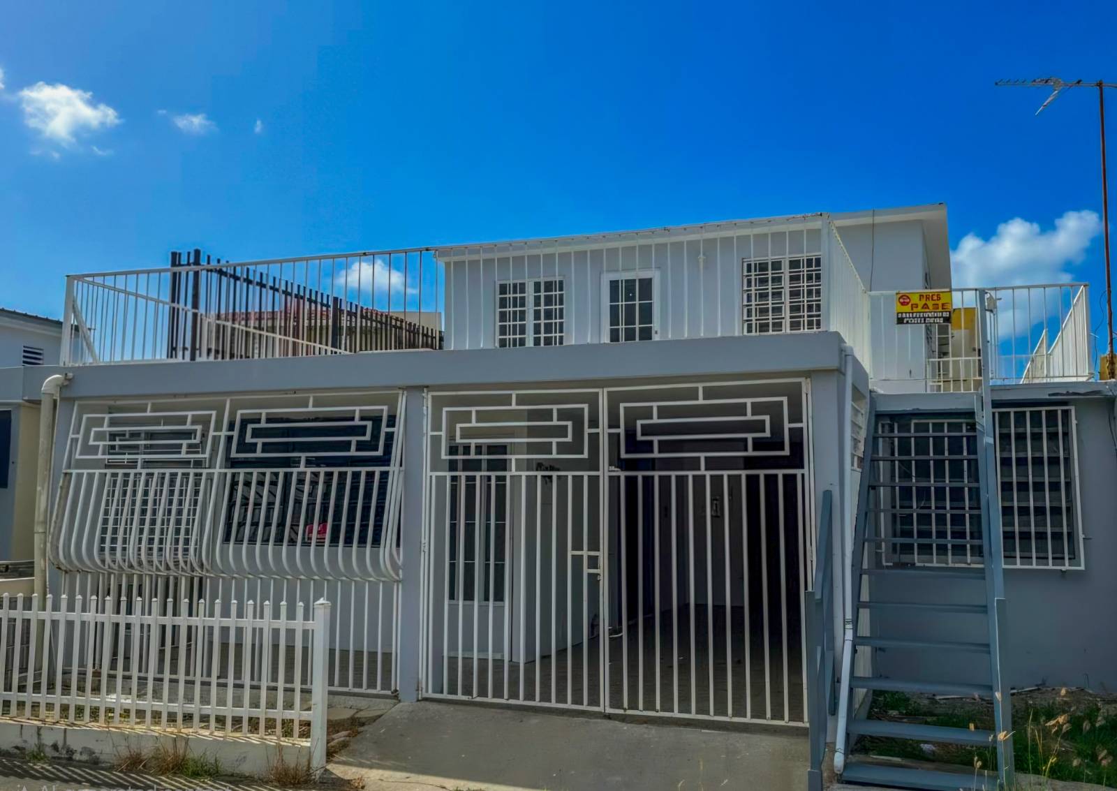 F9, Calle A, Ponce - 3
