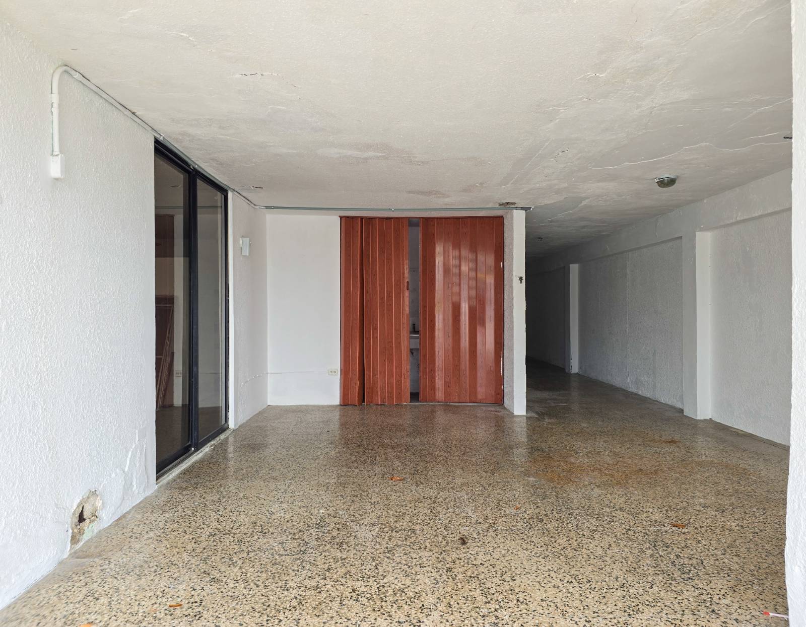 F9, Calle A, Ponce - 5