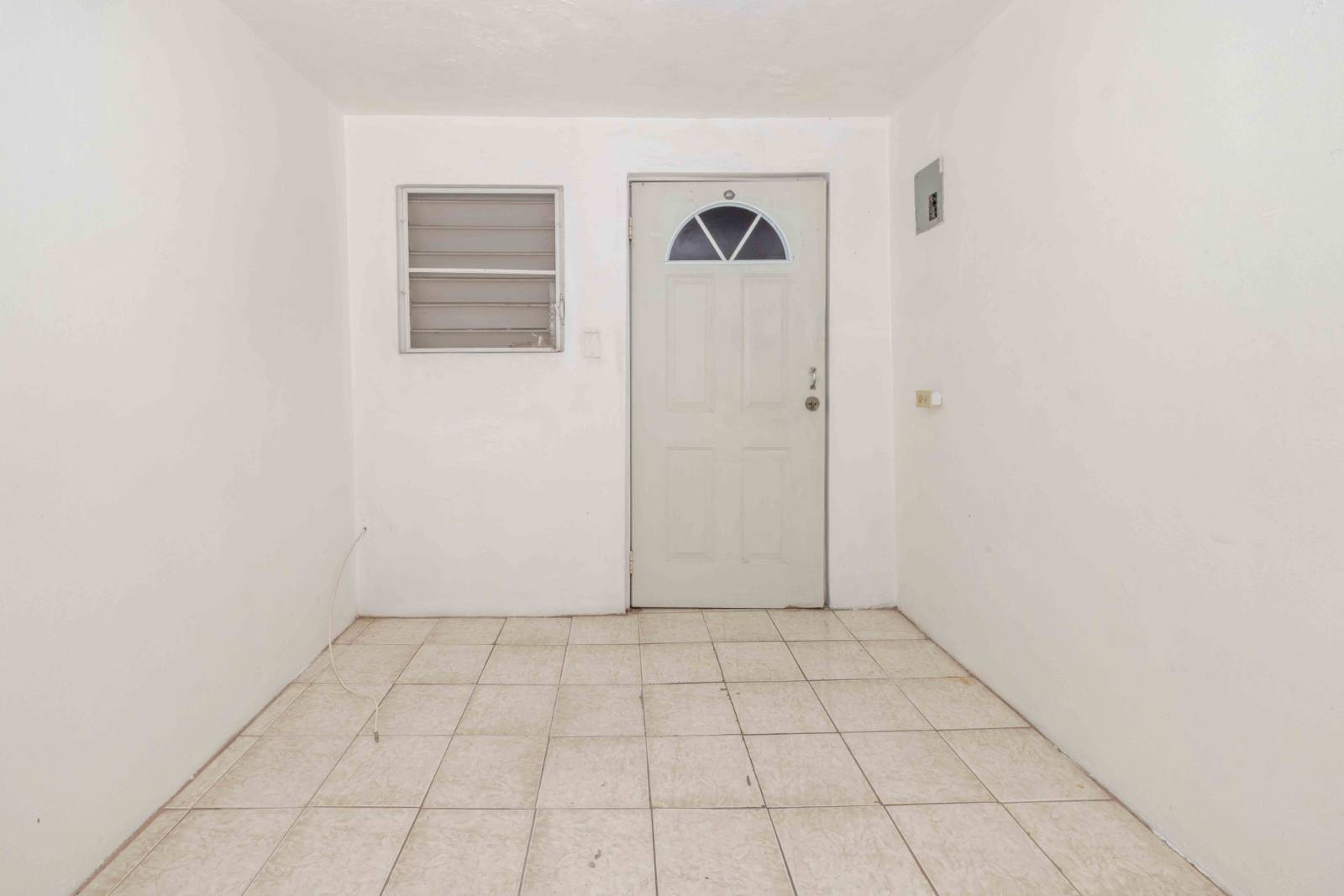 1120, Calle Pedro Schuck, Ponce - 3