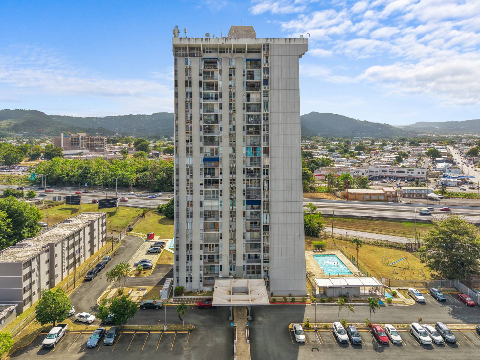 1601, C.2, Condominio Caguas Tower, Caguas - 19