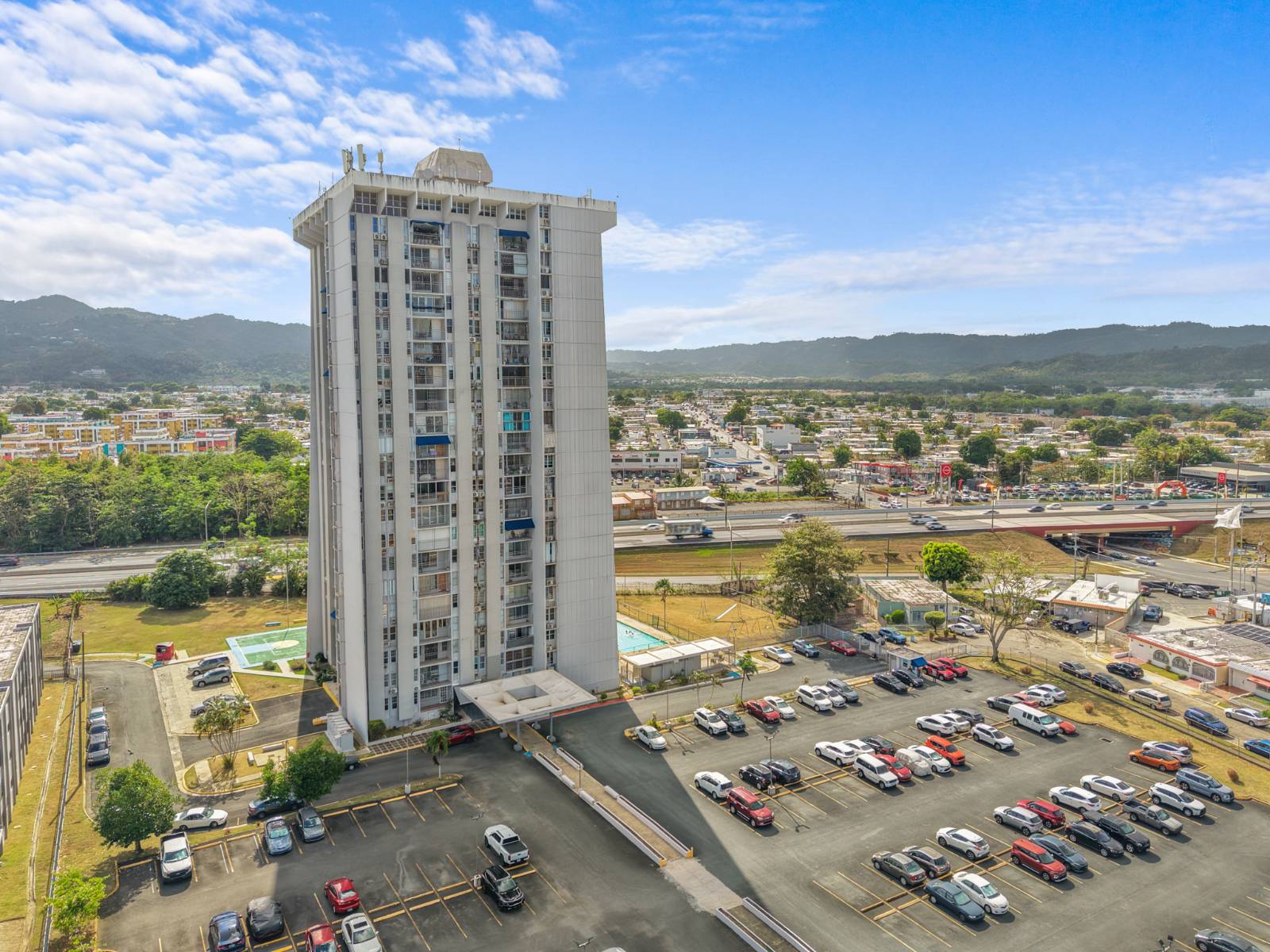 1601, C.2, Condominio Caguas Tower, Caguas - 2