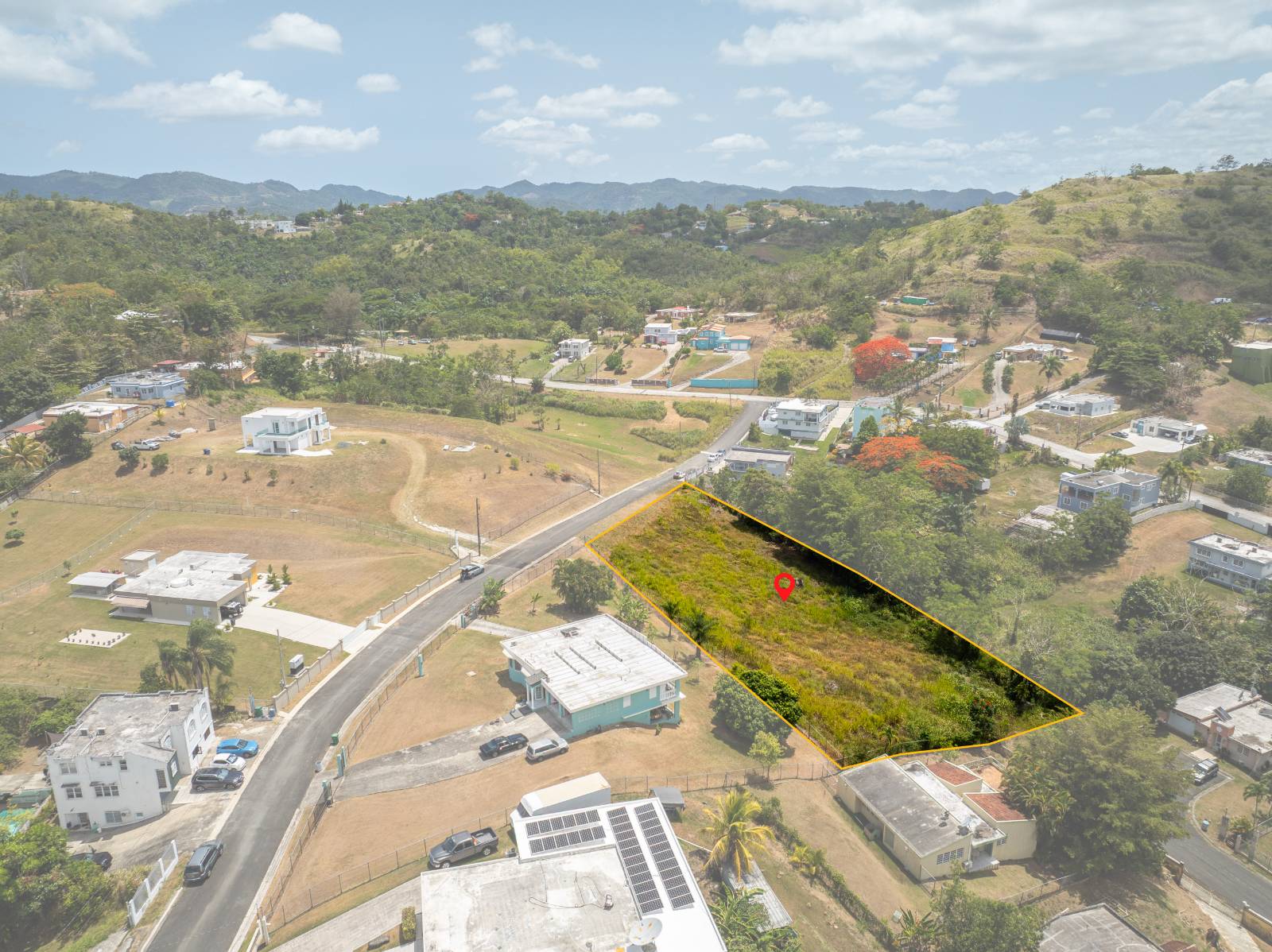 Parc 18 D, Calle B, Praderas De La Plata, Cayey - 14