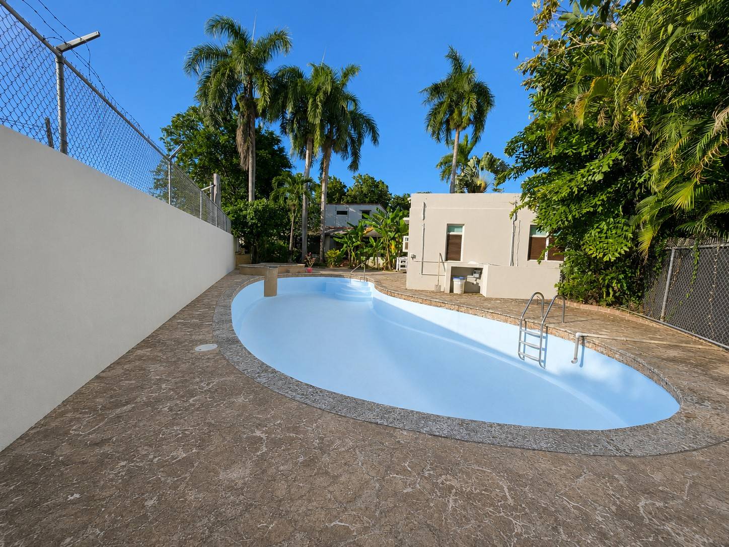 2, Suchville, Guaynabo - 6