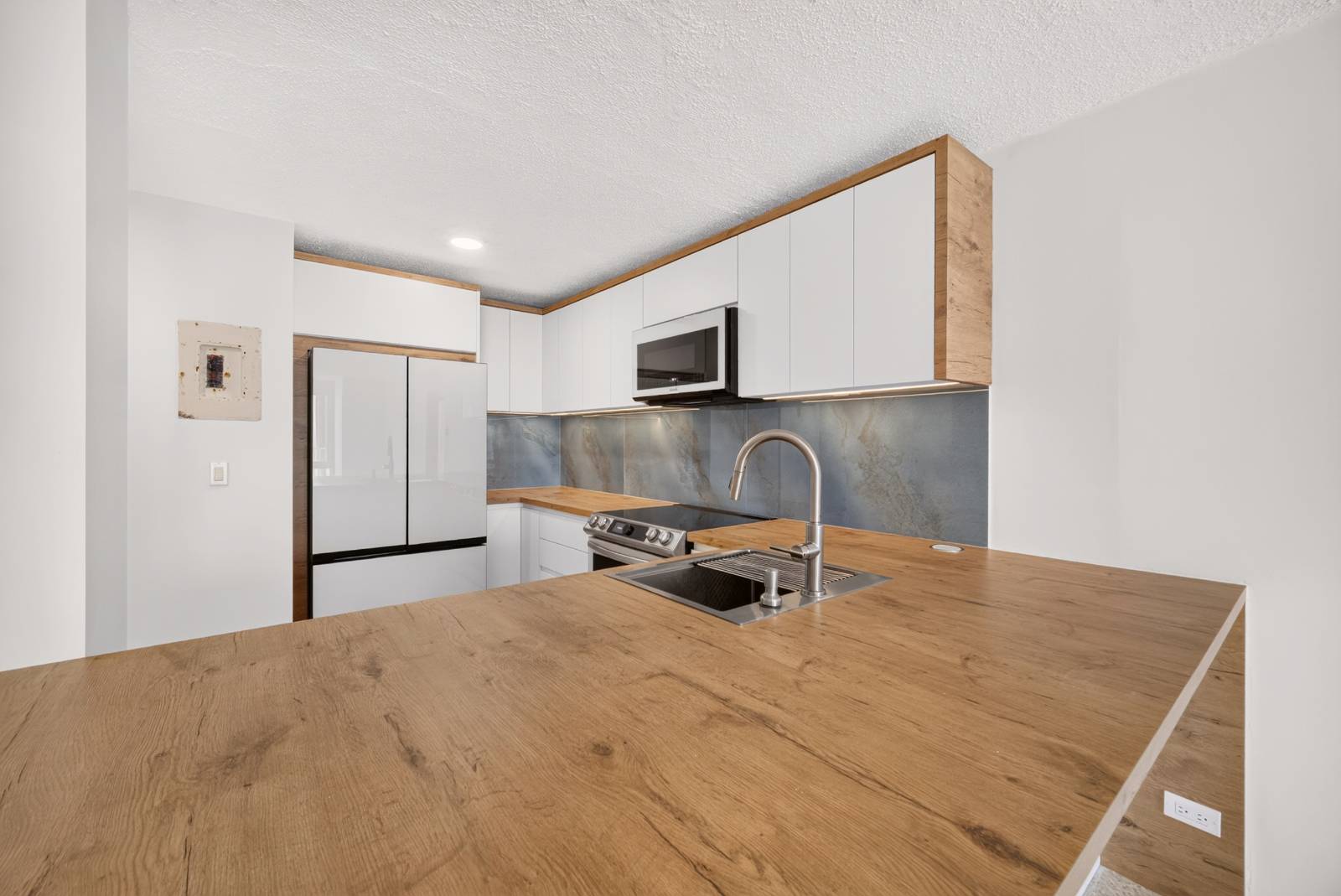 704, 3409, Ave. Isla Verde, Carolina - 6