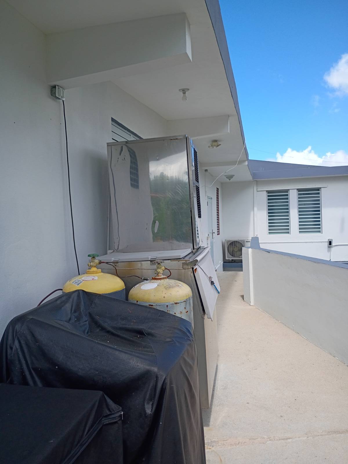 Km 5, Carretera 920, Yabucoa - 50