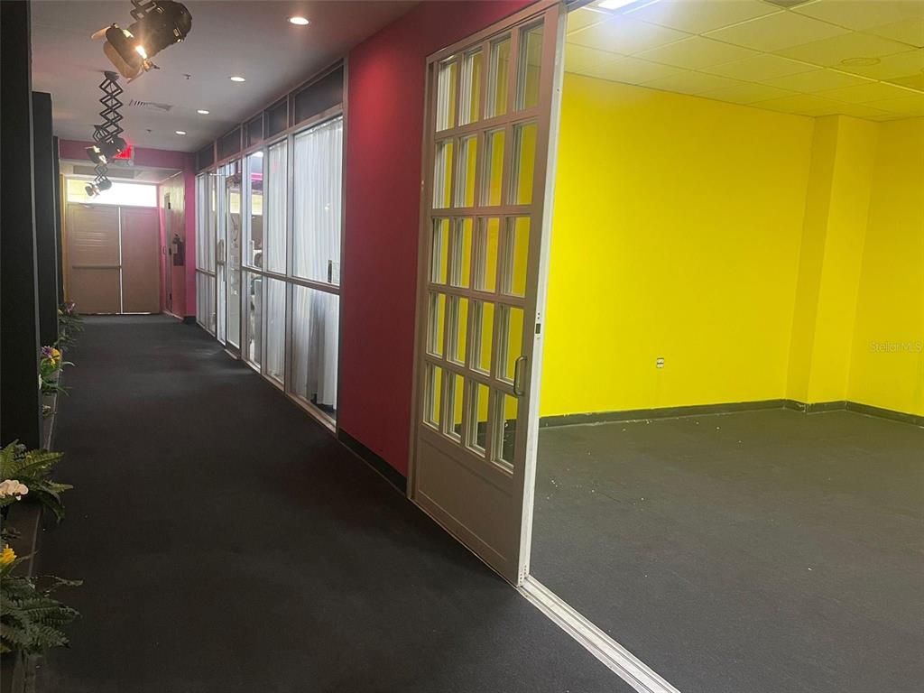 1, C. Isabel Muñoz Rivera, Ponce - 2