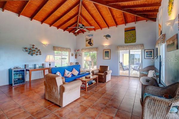 16, Alturas De Zoni, Culebra - 13