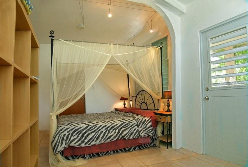 5r, Mount Resaca Barrio Flamenco, Culebra - 37